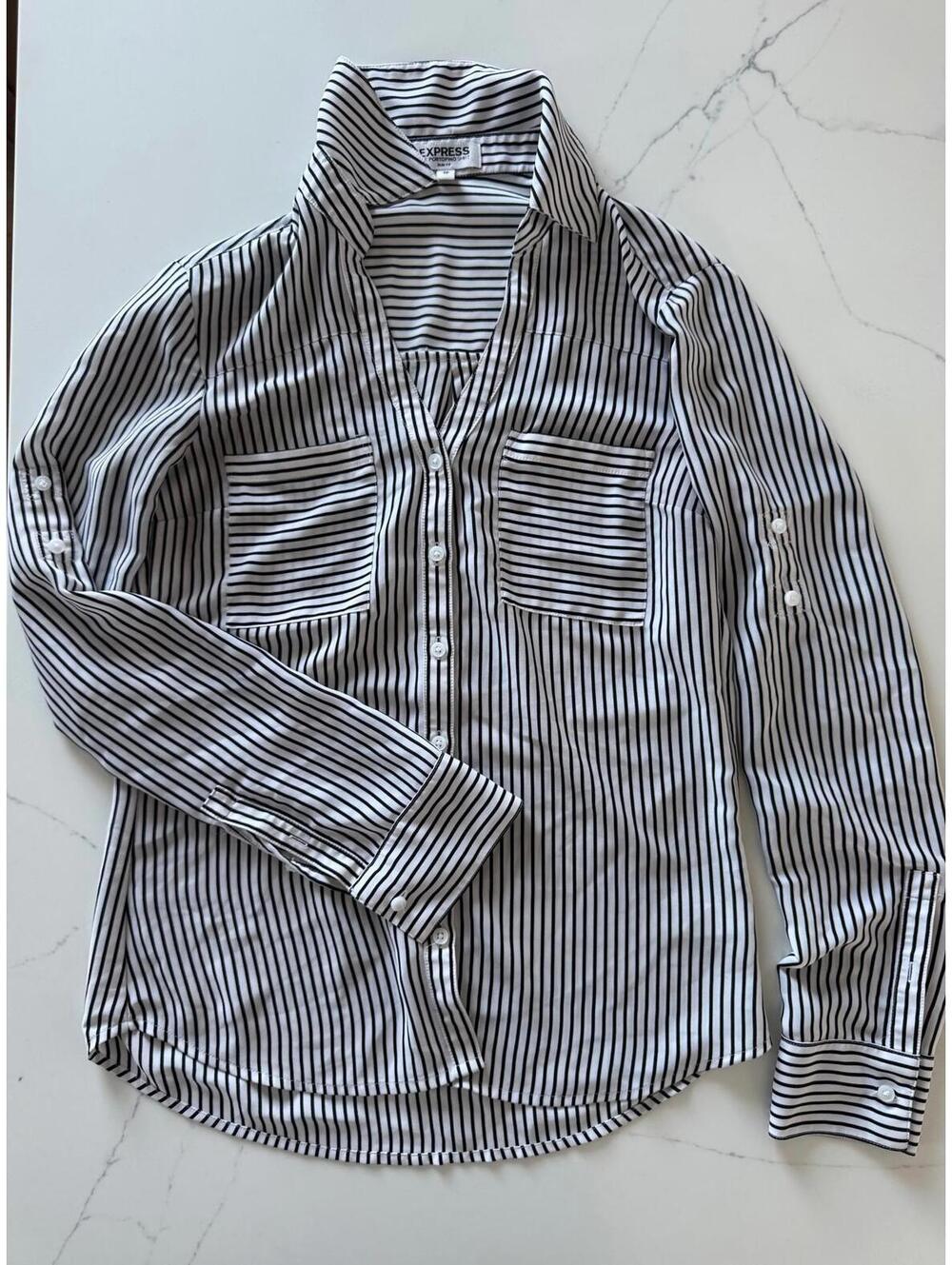 Express The Portofino Shirt Slim Fit Black and White Striped Blouse Size XS